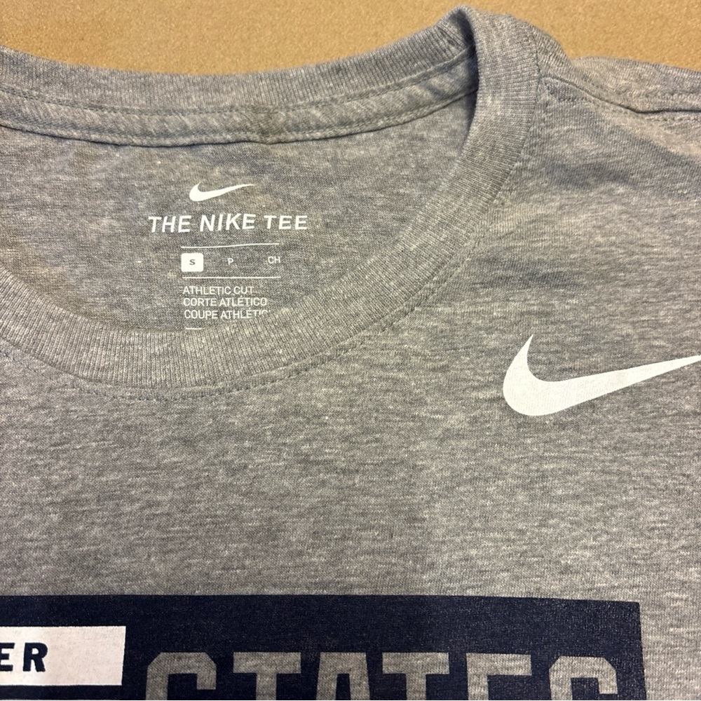 New Nike Team USA U.S. Soccer USMNT Swoosh T-Shirt Sz S or M Tee - Picture 6 of 9